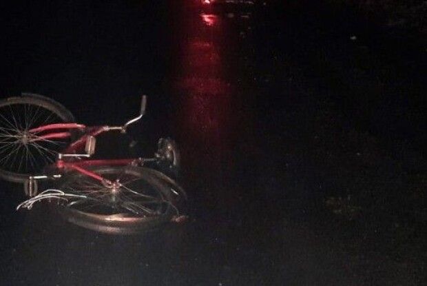 У Луцькому районі водій збив велосипедистку і втік: його розшукують (Фото)