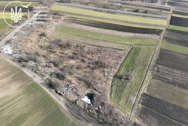 Понад 3000 квадратів сміття: на Волині виявили стихійне сміттєзвалище