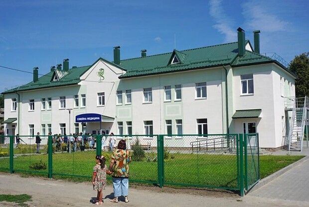 Найбільша луцька амбулаторія прийняла перших пацієнтів