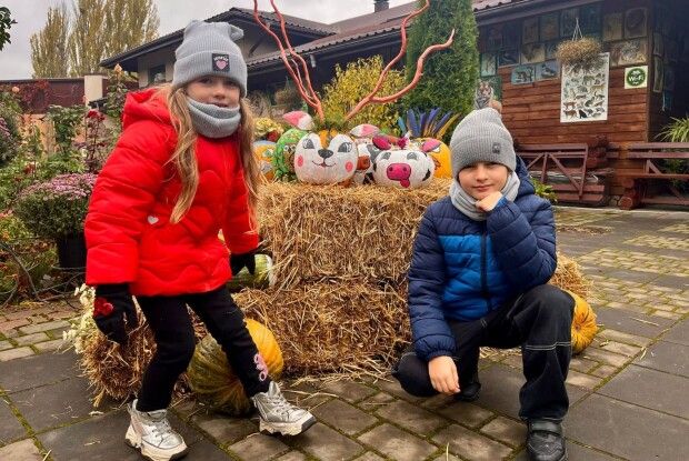 Гарбузове диво: як у Луцькому зоопарку смакує осінь