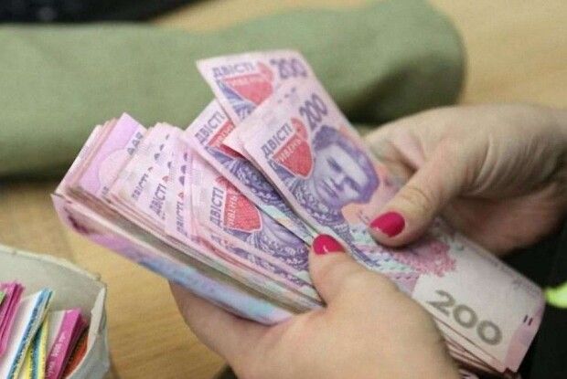 Луцьким вчителям і лікарям буде зарплата