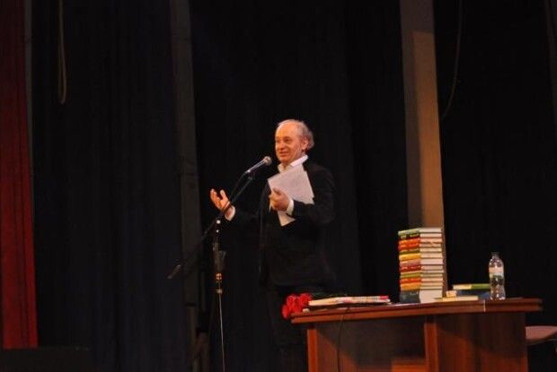 Зустріч Івана Малковича з лучанами (Відео)