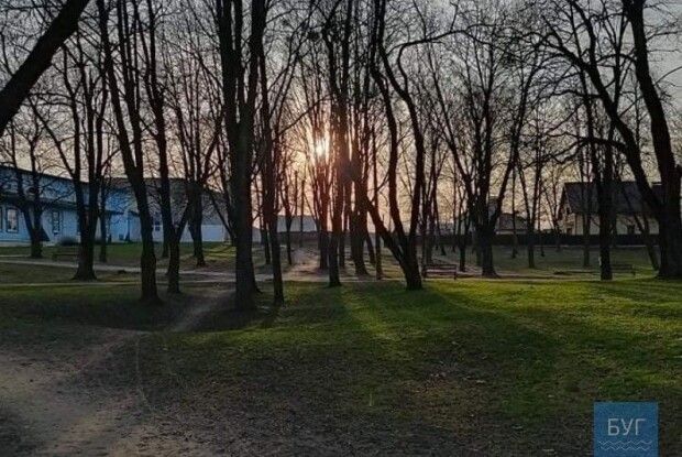 У парку біля школи у знайшли тіло волинянина