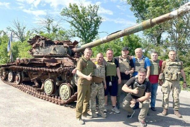 Як відбувалася подорож волинських отаманів на схід України (Відео з передової)