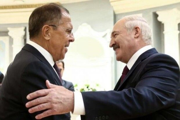 Останній бій. Лукашенко виношує підступний «миротворчий» план щодо України — опозиціонер