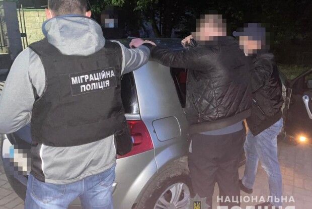 Затримали луцького лікаря, який продовжував займатись сутенерством, незважаючи на засудження за такий злочин 