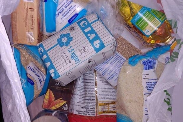 Жителі Затурцівської ОТГ отримали 105 продуктових наборів 