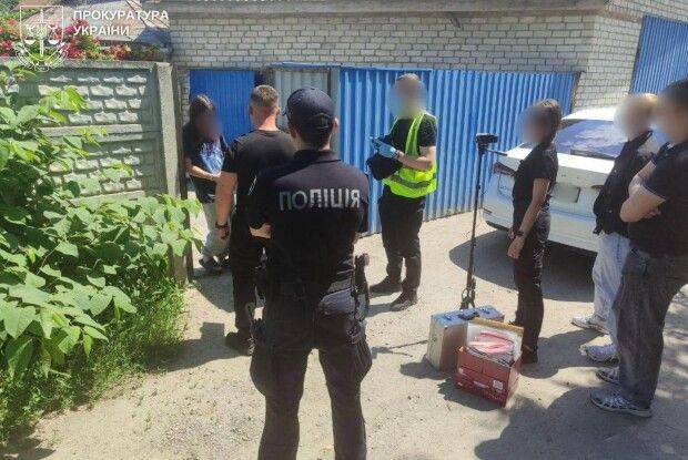 Зрада за копійки: молодик з Полтавщини відправив військовому пляшку з отрутою