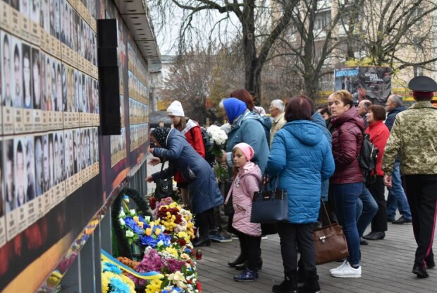 У Луцьку вшанували загиблих атовців