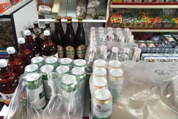 У місті на Волині викрили магазин, що торгував алкоголем і тютюном без ліцензії