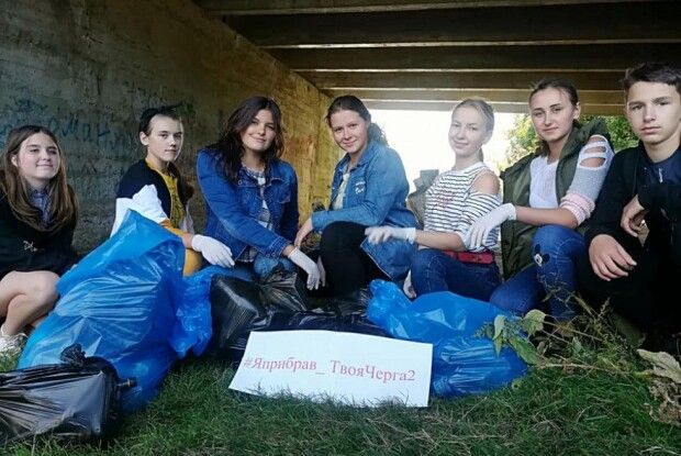 Ратнівські школярі прибрали берег річки Прип'ять