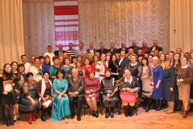 Працівників галузі культури Камінь-Каширщини привітали напередодні професійного свята