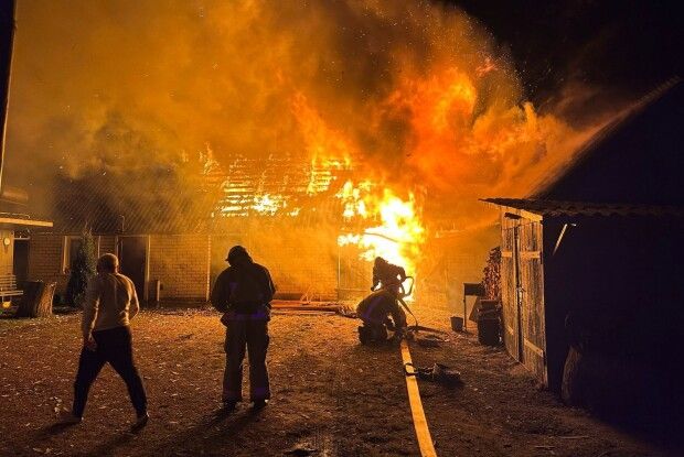 На Волині через недолік конструкції димаря горів житловий будинок