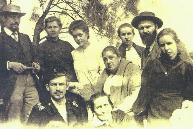 «…Я писатиму в порозумінні з моїм мужем»