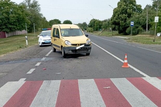 На Волині сталася серйозна аварія: молода дівчина – у лікарні (Фото)