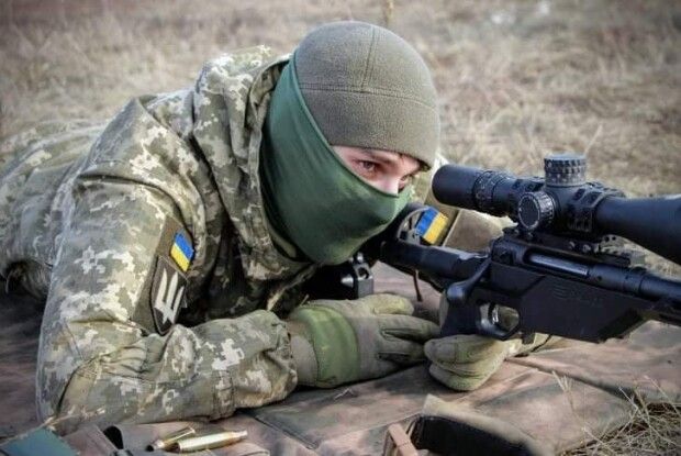 Українські воїни зустріли свято серед пострілів. Окупанти використали гранатомети
