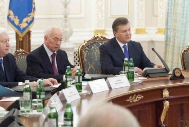 РНБО запровадила санкції проти Януковича, Азарова, Табачника, Пшонки, Поклонської та усієї їхньої гоп-компанії