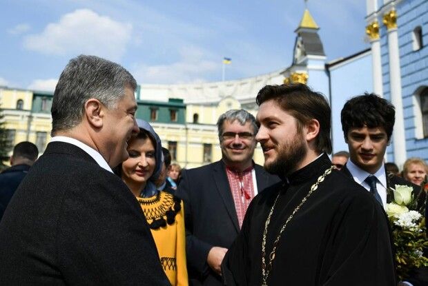 Священик з Волині тепло подякував Петру Порошенку
