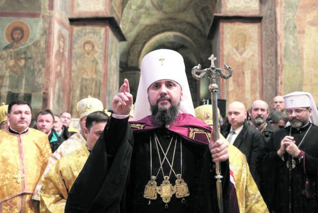 Детективний момент в інтронізації Епіфанія
