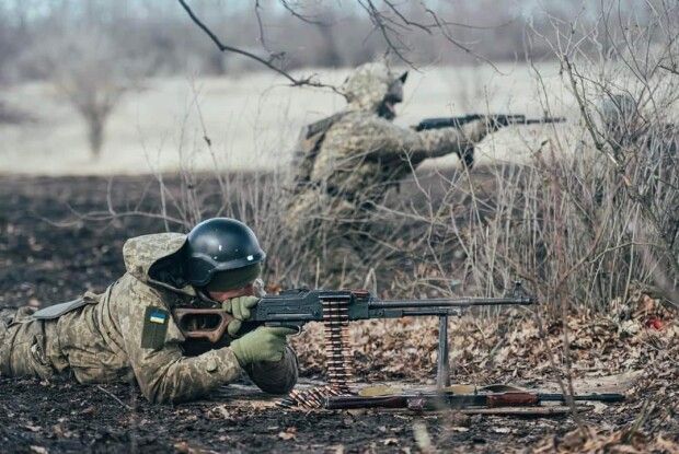 Відбили понад 60 ворожих атак: яка ситуація на фронті вранці 27 березня