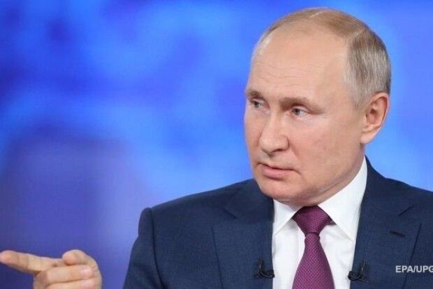 Путін заборонив зрівнювати роль СРСР і Німеччини у війні
