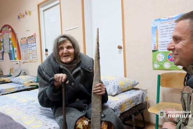 Померла 98-річна жінка, яка пішки вийшла з окупованого Очеретиного 