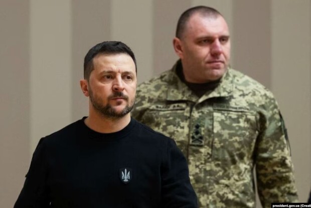 Скандал у Зеленського: командувачі двох родів військ виступили проти звільнення голови СБУ 
