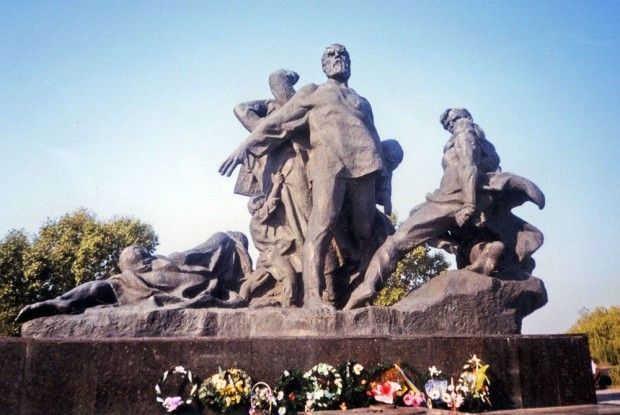 Червоні партизани навіть не намагалися врятувати волинське село