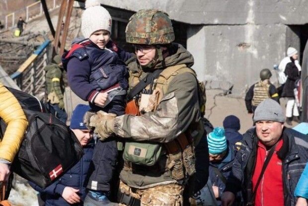Війна забрала нормальне дитинство в українських дітей, але не забрала нашу віру в перемогу