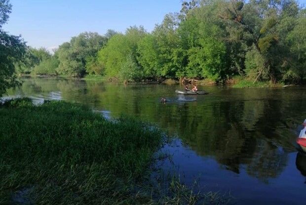 П'яний чоловік намірився переплисти Буг і мало не втопився (Фото)