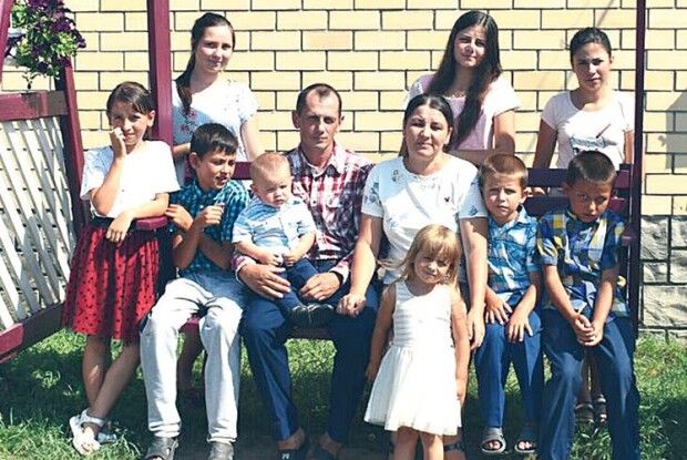 «Сказати «люблю» – то мало. Треба так жити, щоб рідній людині з тобою було легко і добре»