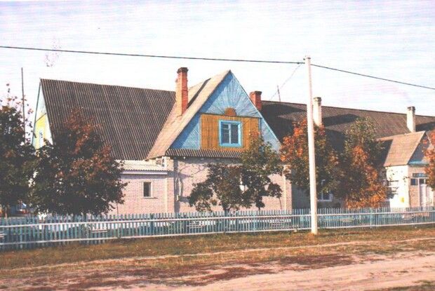 Олександр Монець 65 років працює вчителем, з них 51 – директором! (Фото)
