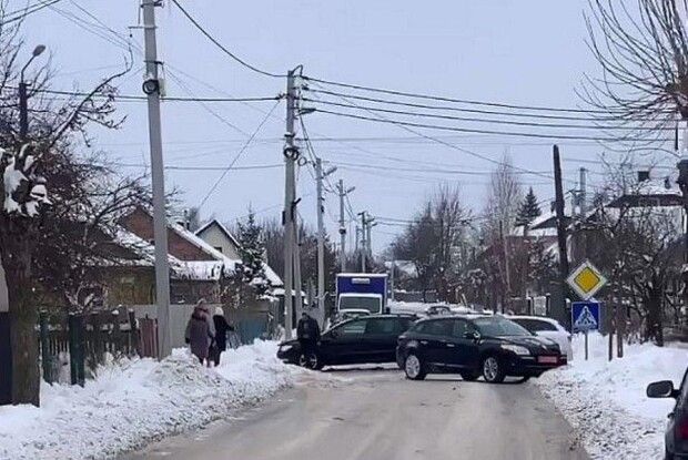 У місті на Волині – дві ДТП на перехрестях