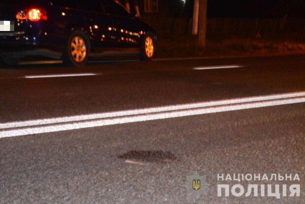 На Волині автомобіль наїхав на 18-річну дівчину. Вона в реанімації