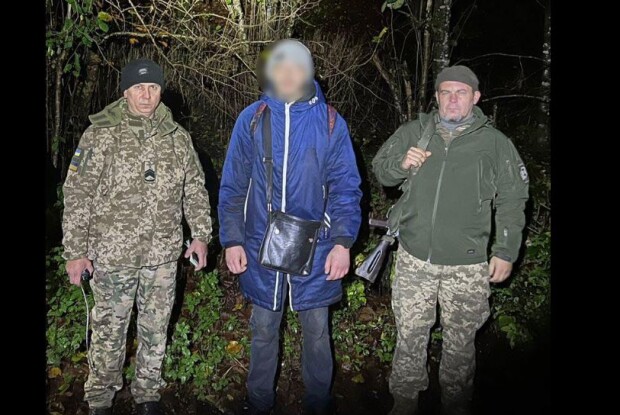 Йшов до коханої у Штати: прикордонники затримали волинянина, який заблукав у лісі