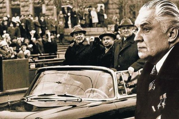 Володимир Щербицький, який керував Україною 17 років, вирішив померти росіянином. Чи здійснити самогубство?