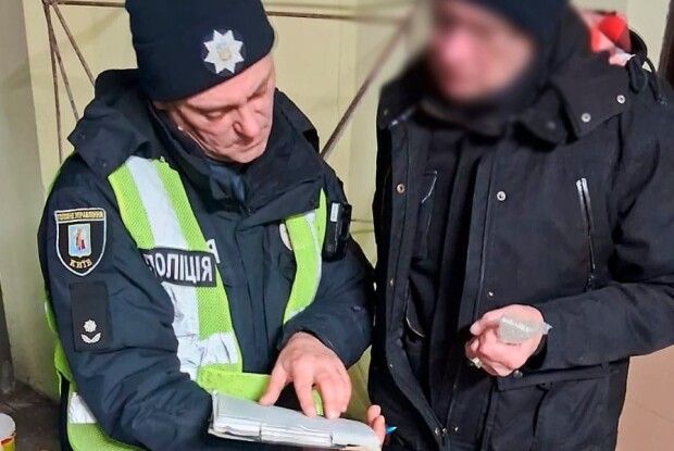 У Києві охоронець паркінгу не впускав містян в укриття під час атаки
