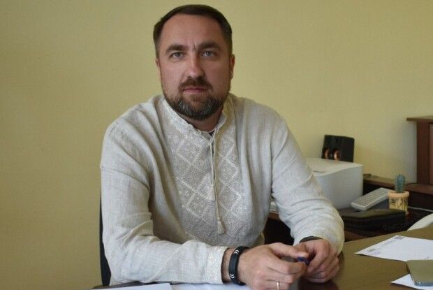 «Чому нашим солдатам часто доводиться самим купувати каски, берці і бронежилети?»