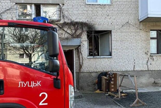 У Луцьку в п'ятиповерхівці горіла квартира