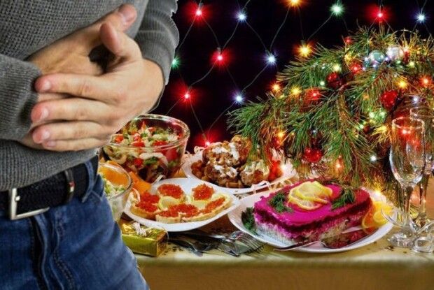 «Ялинка вбрана, стіл від наїдків угинається, а радості нема…»