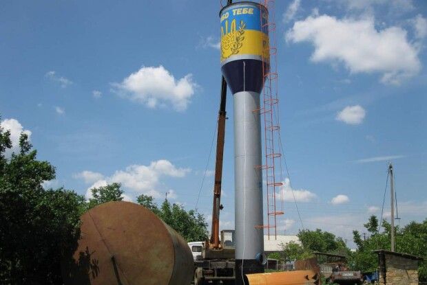 У громаді на Волині погрожують відключити водонапірні башти від світла