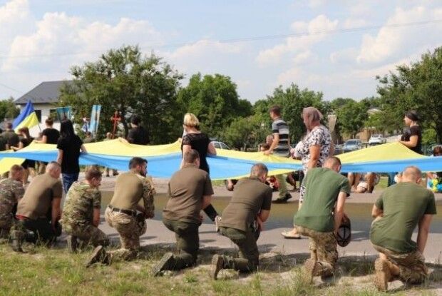 Непоправні втрати:  Рівненщина попрощалася з трьома Героями