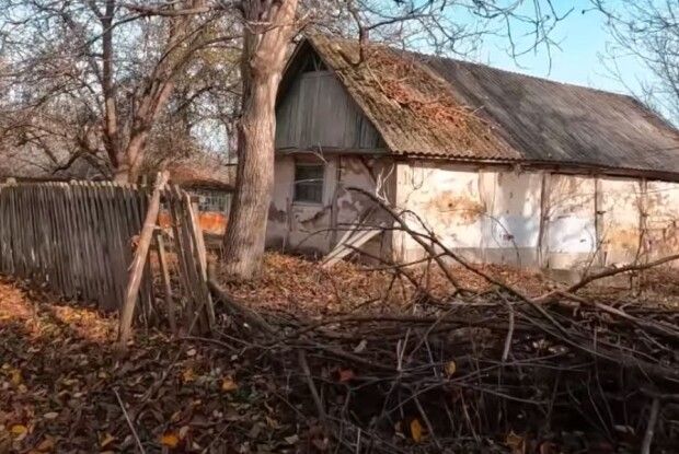 Закон і культура чистоти: як громада на Волині бореться із занедбаними хатами-пустками