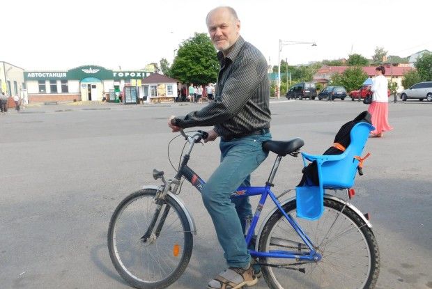 У Лобачівці знаменитий Петро Панчук творить «Баладу про Степана»