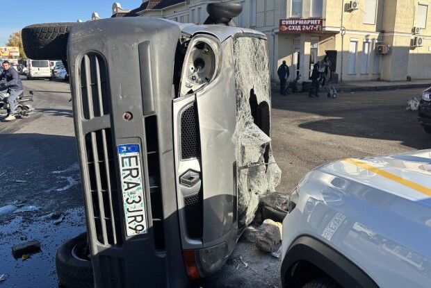 На Одещині натовп атакував військовослужбовців ТЦК кийками