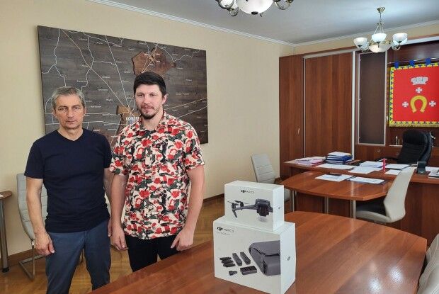 З відпустки на фронт – з «бойовою» пташкою: як громада на Волині підтримує воїнів
