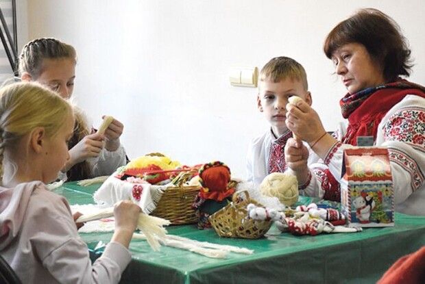 «Різдвяна майстерня» навчить виготовляти святкові сувеніри