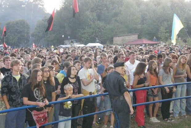 У Рованцях на «Бандерштаті» відбудеться рок-паті