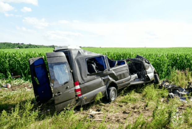Версії слідства щодо смертельної автотрощі на Рівненщині