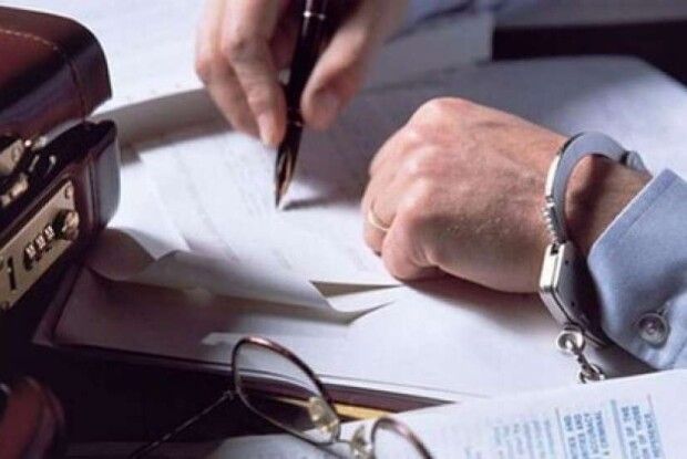 Підприємця на Волині судять за використання підробленого документа
